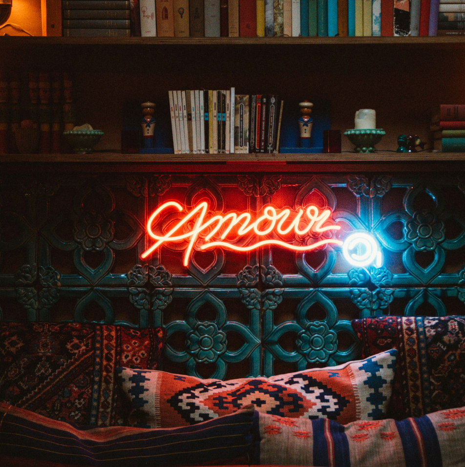 Amour © by André Saraiva - LED-Neonzeichen